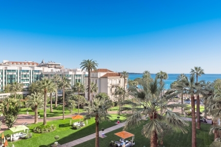 Appartement à vendre sur le boulevard de la Croisette