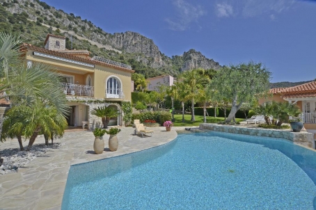 Villa à vendre à Beaulieu sur Mer - vue panoramique sur la mer