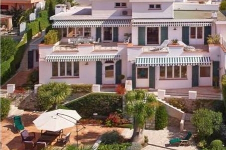 Villa à vendre à Saint-Jean-Cap-Ferrat, avec vue imprenable sur la baie de Villefranche