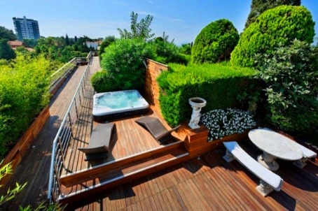 Apartment in Cannes, price reduced
