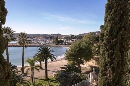 Villa for rent with panoramic views with private access to the sea in Beaulieu-sur-Mer, 300m2 and 120m2