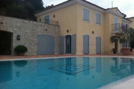 La villa sur la Riviera à Nice, 250m2