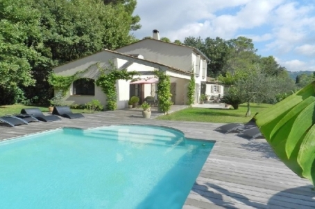 Villa in France in the style of Provence