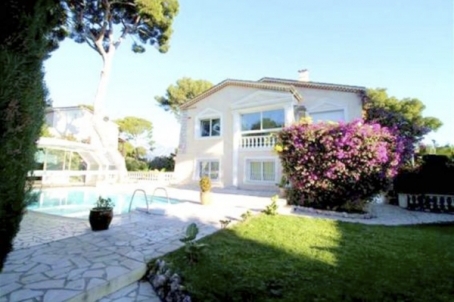 Vente villa de prestige avec vue sur mer à Cap Martin