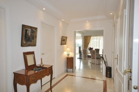 Apartment for sale in Cannes, in the heart of Palm Beach