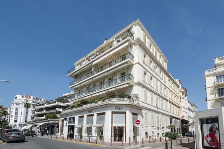 A vendre appartement unique sur la Croisette