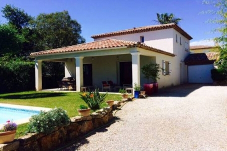 Sale wonderful villa with swimming pool in the quarter Badine