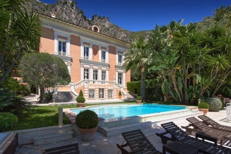 Villa on waterfront in Beaulieu-sur-Mer - RFC40460717VL