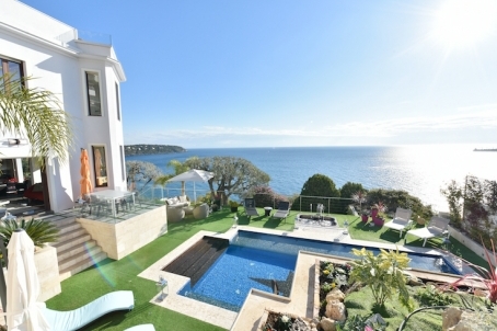 Beautiful villa in Roquebrune-Cap-Martin - RFC41240318VV