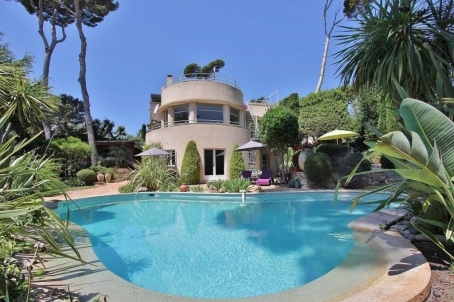 Beautiful villa close to the Garoupe beaches - RFC41270418VV