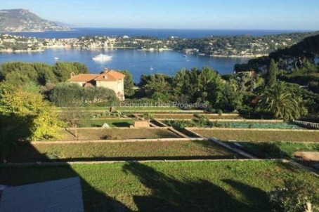 Villa à rénover avec vue panoramique sur la mer - RFC41800918VV