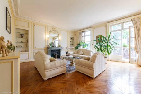 Великолепная квартира в XVI округе Парижа - RFC42281020AV