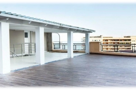 Penthouse sur 2 niveaux 220 m2 avec toit terrasse - RFC43810622AV