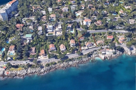 Villa 350 m2 on the seafront in Cap Martin - RFC44120822VV