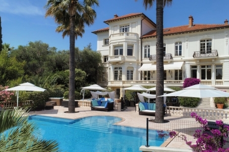 Villa 800 m2 in the style of Belle Epoque with a pool - RFC45970223VV