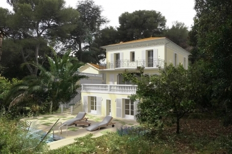 Charmante villa de 350 m2 au centre du Cap Ferrat - RFC47870823VV