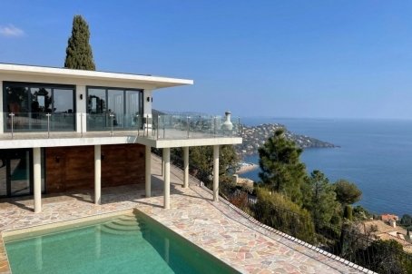 Modern villa 200 m2 in the Esterel mountains - RFC51740425VV