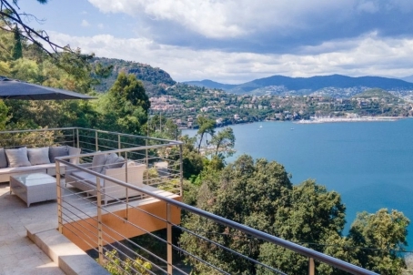 Villa 200 m2 with pool and view of the Bay of Cannes - RFC51770425VV