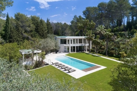 Villa moderne de 625 m² dans un domaine prestigieux - RFC52420725VV