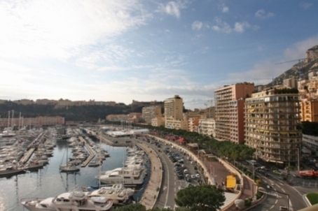Красивая квартира в Монако с видом на море и порт, 147м2