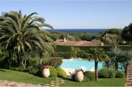 Rent a villa on the Cote d'Azur