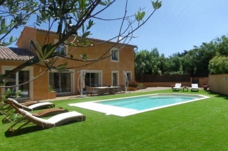 Comfortable villa at the entrance of Saint-Tropez