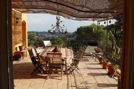 Cosy villa in the outskirts of Biot