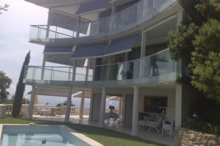 New villa  with panoramic views of the sea and Cannes