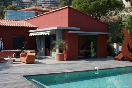 Moderne et confortable villa à Villefranche