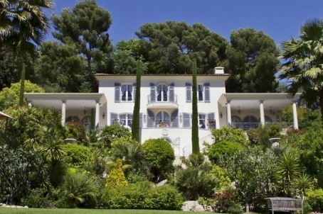 Belle villa de 3 étages à Cannes