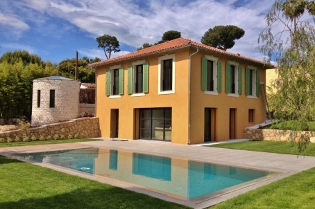 Villa fpr sale on Cap d'Antibes