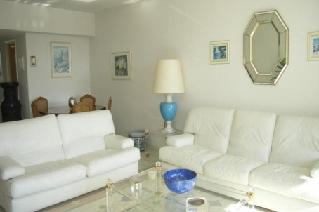 Apartment for sale at Cap d'Antibes near the beach